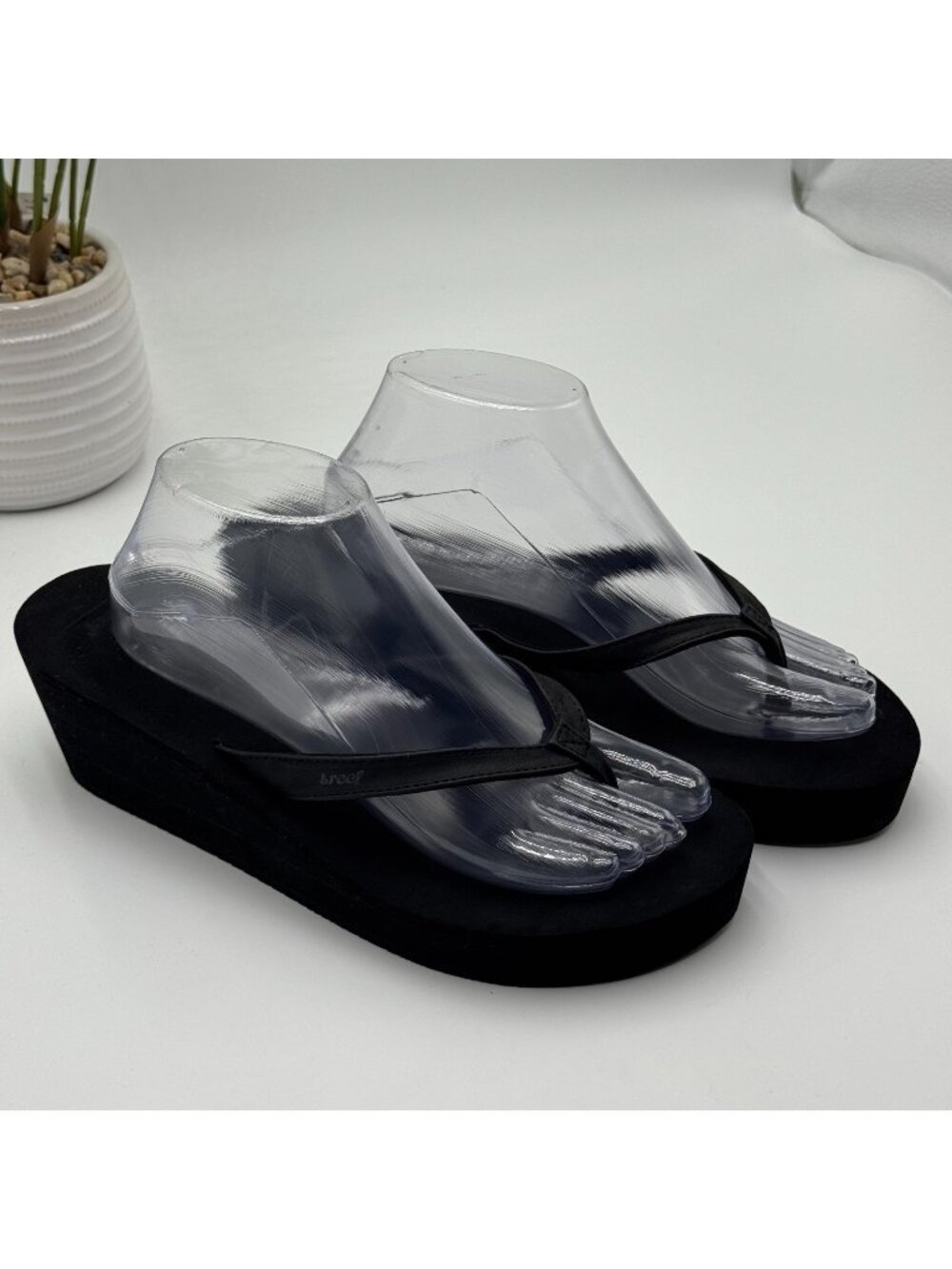 Reef Eva REF0363 Flip Flop Sandal Women's 10 Black Synthetic Wedge Heel Slip-On